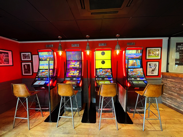 Shop Fit Ladbrokes Coral (10)