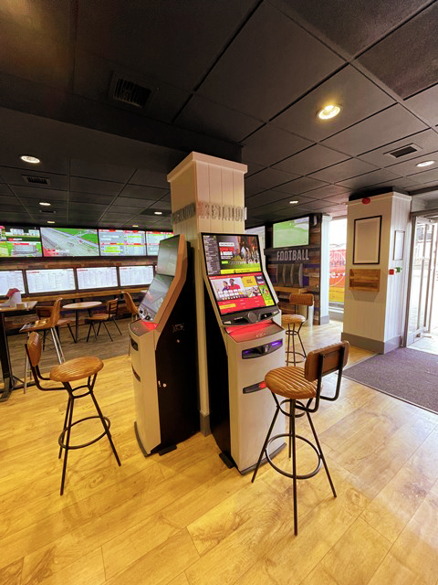 Shop Fit Ladbrokes Coral (14)